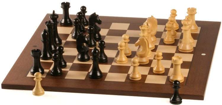 2013 World Championship Chess Set – Chess House